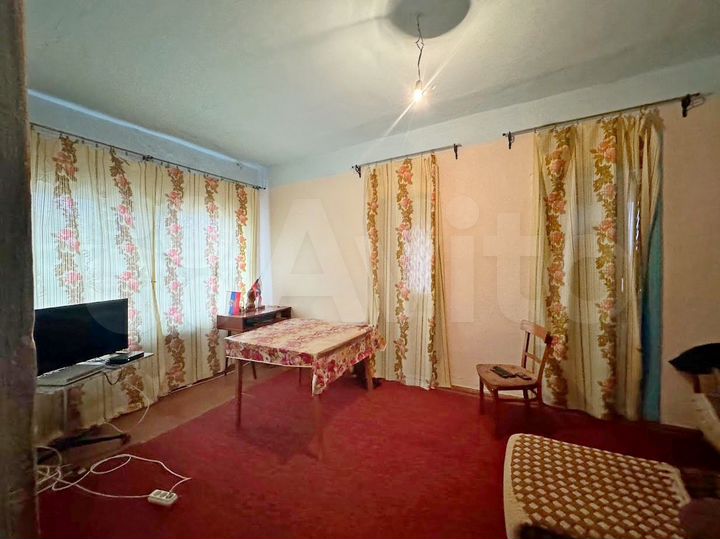 3-к. квартира, 42 м², 1/2 эт.