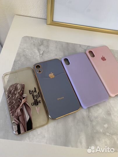 Чехлы на iPhone XR