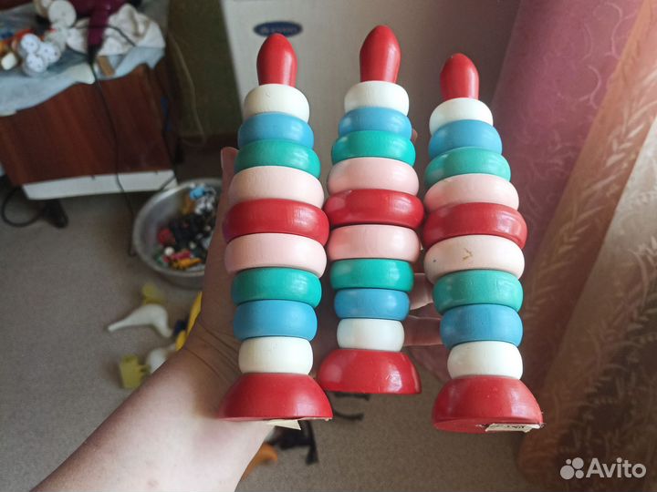 Игрушки СССР целулоид весы железн.доктор пирамидки