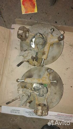 Кулак поворотный передний задний Форд Мондео 3