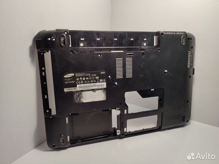 Поддон для ноутбука Samsung R525