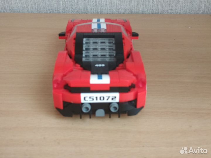 Лего машина Феррари на пульте управления