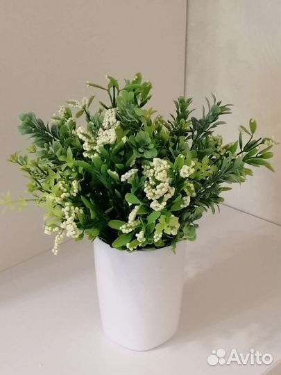 Искусственная зелень в кашпо, для декора