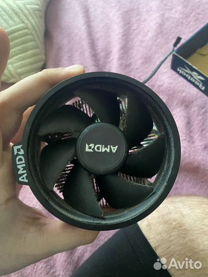 Боксовый кулер AMD