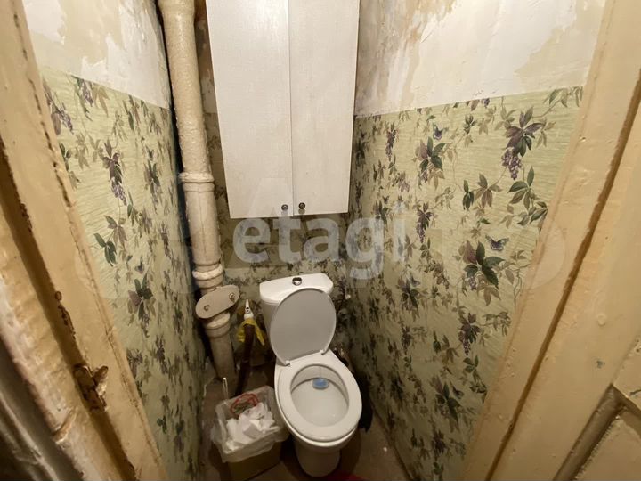 Комната 18 м² в 3-к., 1/2 эт.