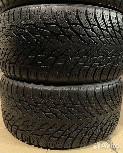 Nokian Tyres Hakkapeliitta R3 SUV 295/40 R21