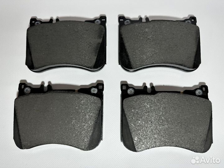 Колодки тормозные A0084200220 на Mercedes w222