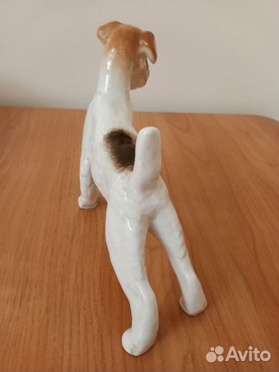 Статуэтка фарфор