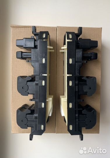 Блок управления стеклоподьемниками Toyota