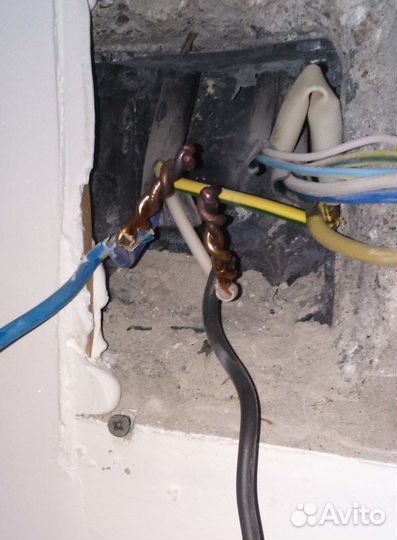 Электрик, услиги электрика