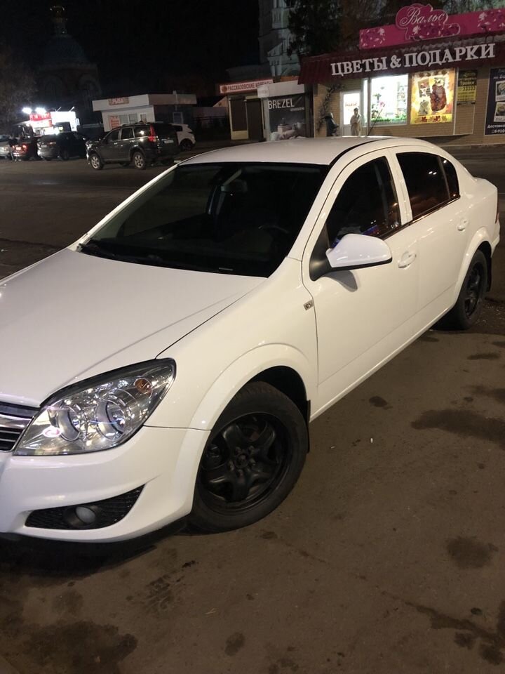 Opel Astra: фото владельца