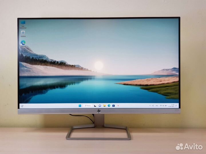 Безрамочный монитор HP 27