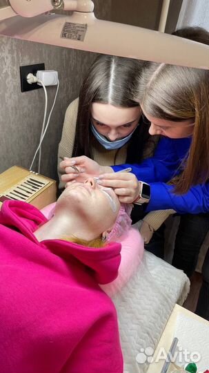 Обучение наращиванию ресниц