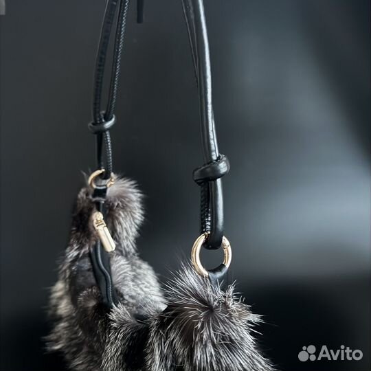 Меховая сумка тренд 2024