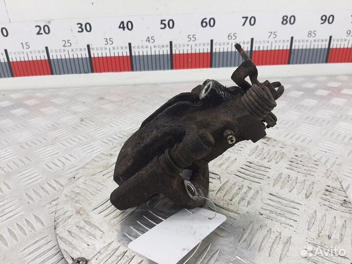 Суппорт задний правый для Volvo S40 V40 1