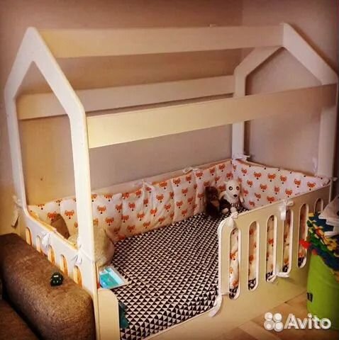 Кроватка - домик детская