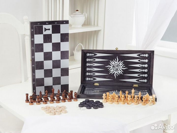 Игра 3 В 1: шашки, шахматы, нарды