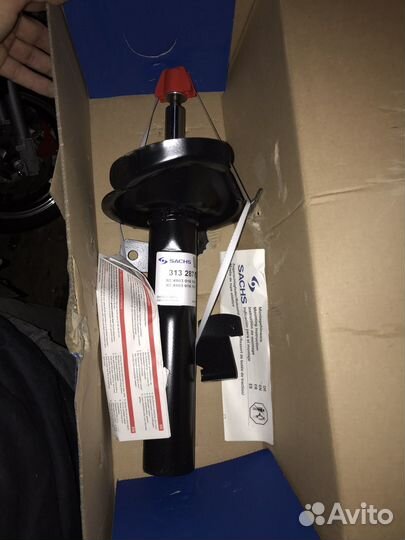 Стойки амортизатора ford focus 2 sachs
