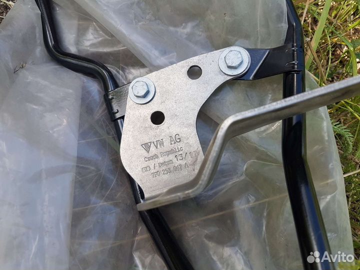 Трубка охлаждения АКПП Porsche Cayenne (новые)