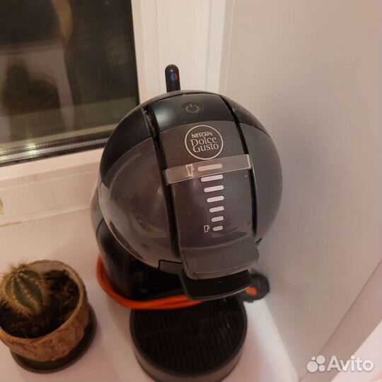 Капсульная кофемашина dolce gusto krups