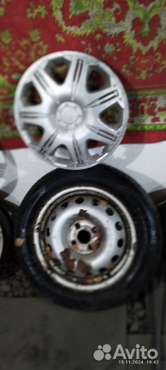 Диски штампы r15 4x100 на Hyundai Accent