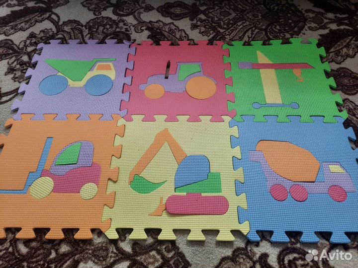 Коврик из пазлов для малышей