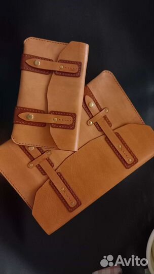 Кожаная папка