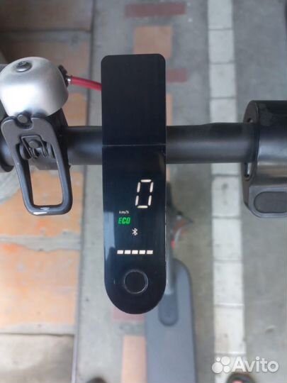 Электросамокат xiaomi m365 pro