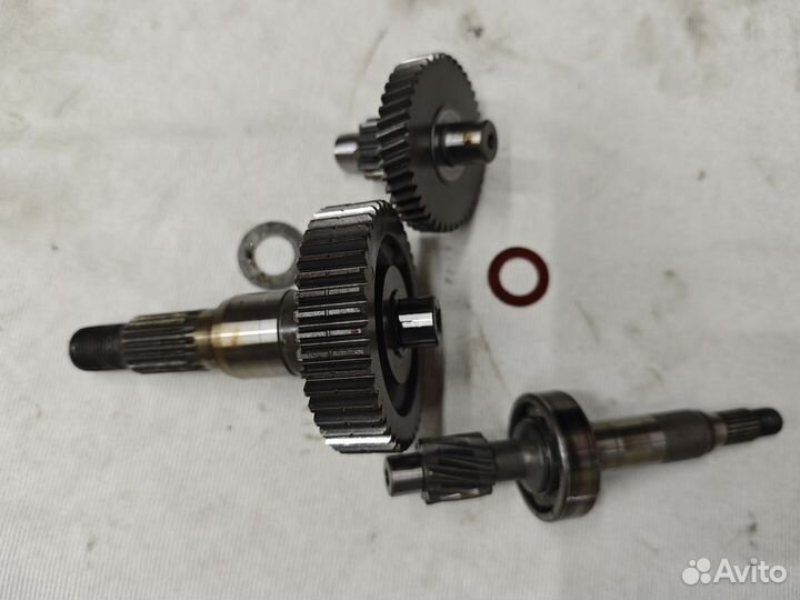 Шестерни редуктора Honda Lead AF-20