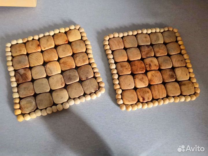 Подставка под стаканы или горячее, салфетки