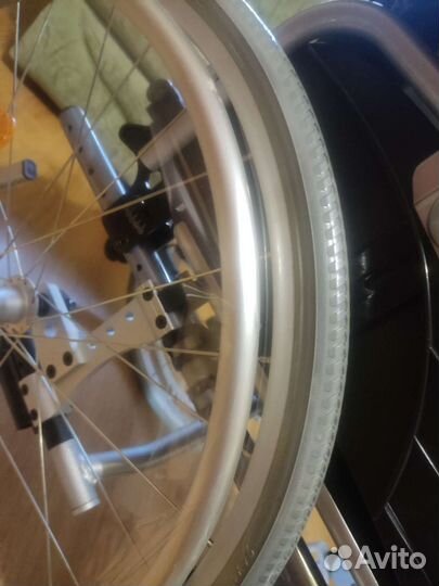 Инвалидная коляска KY-900LB