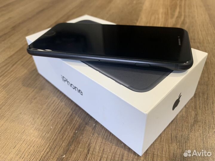 iPhone 7, 128 ГБ