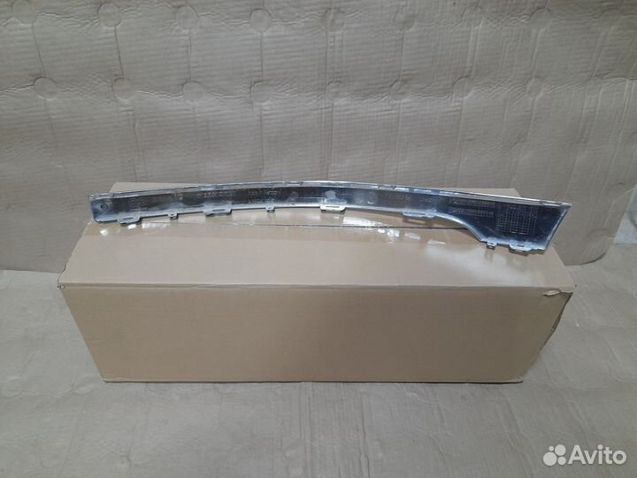 Накладка заднего бампера хром Volkswagen Touareg