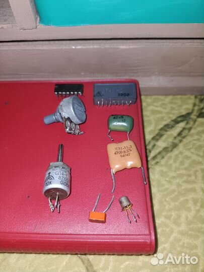 Транзисторы СССР радиодетали СССР