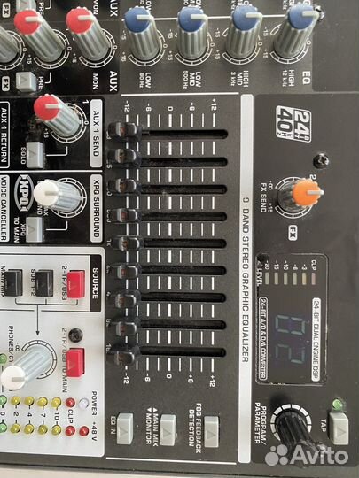 Микшерный пульт behringer xenyx 1832