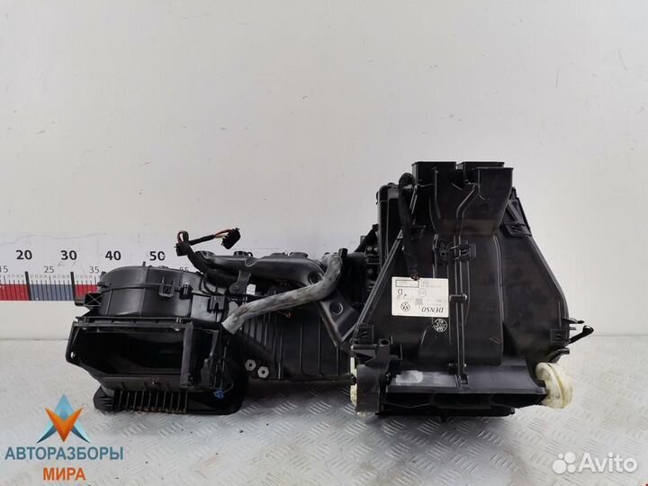 Отопитель в сборе (печка) Volkswagen Passat