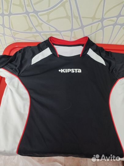 Продам детские вещи на возраст 8,9 лет в