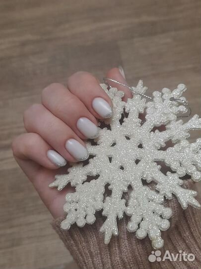 Маникюр, педикюр, гель-лак, наращивание ногтей