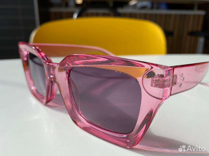 Очки в стиле balenciaga