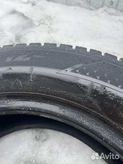 Hankook Winter I'Cept IZ2 215/60 R16 99