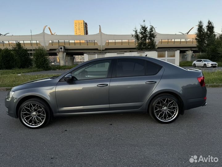 Skoda Octavia 1.8 AMT, 2015, 204 000 км