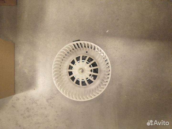 Мотор печки Рено Логан