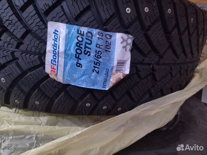 Bfgoodrich G-Force Stud 215/65 R16 102Q