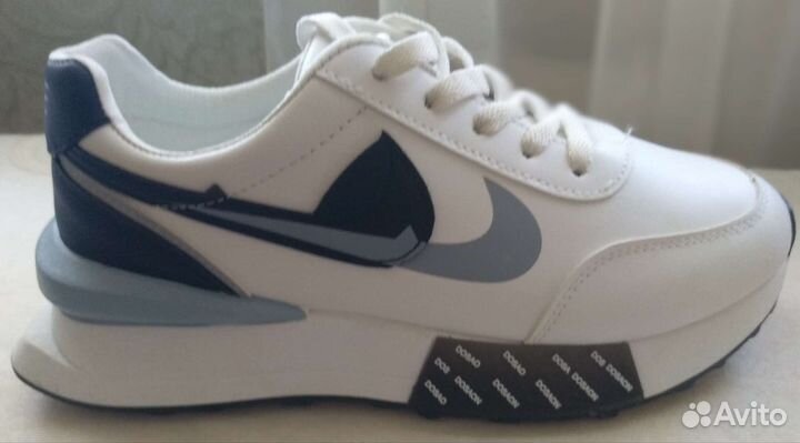 Кроссовки женские 41р