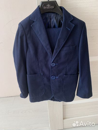 Школьный костюм