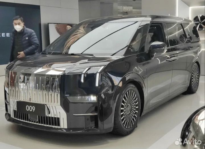 Запчасти zeekr 009