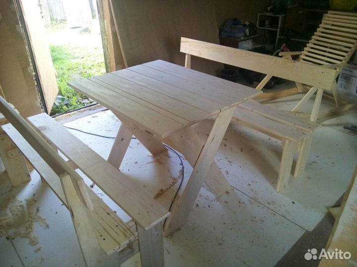 Столы, скамейки, лавочки