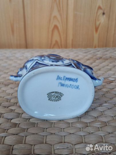 Гжель авторская. Чайница. СССР