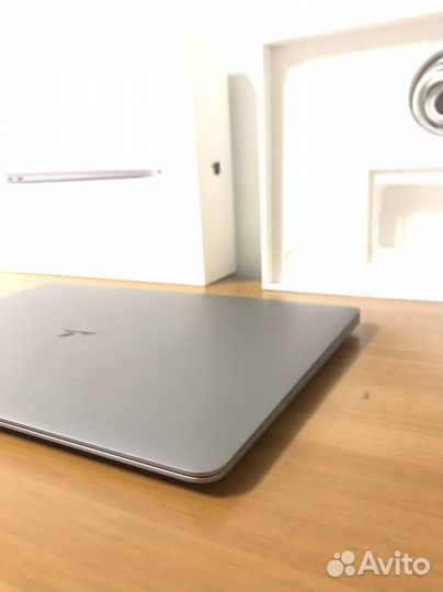 MacBook air 13 m1 куплен в 2023