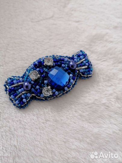 Брошь из бисера
